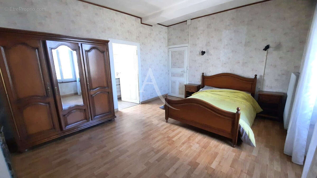 Maison à SEICHES-SUR-LE-LOIR