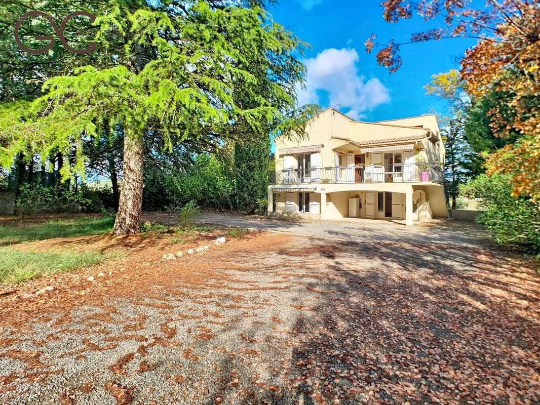 Maison à CESSENON-SUR-ORB