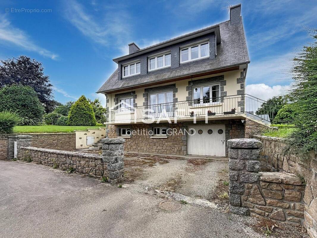 Photo 1 - Maison à PLUZUNET