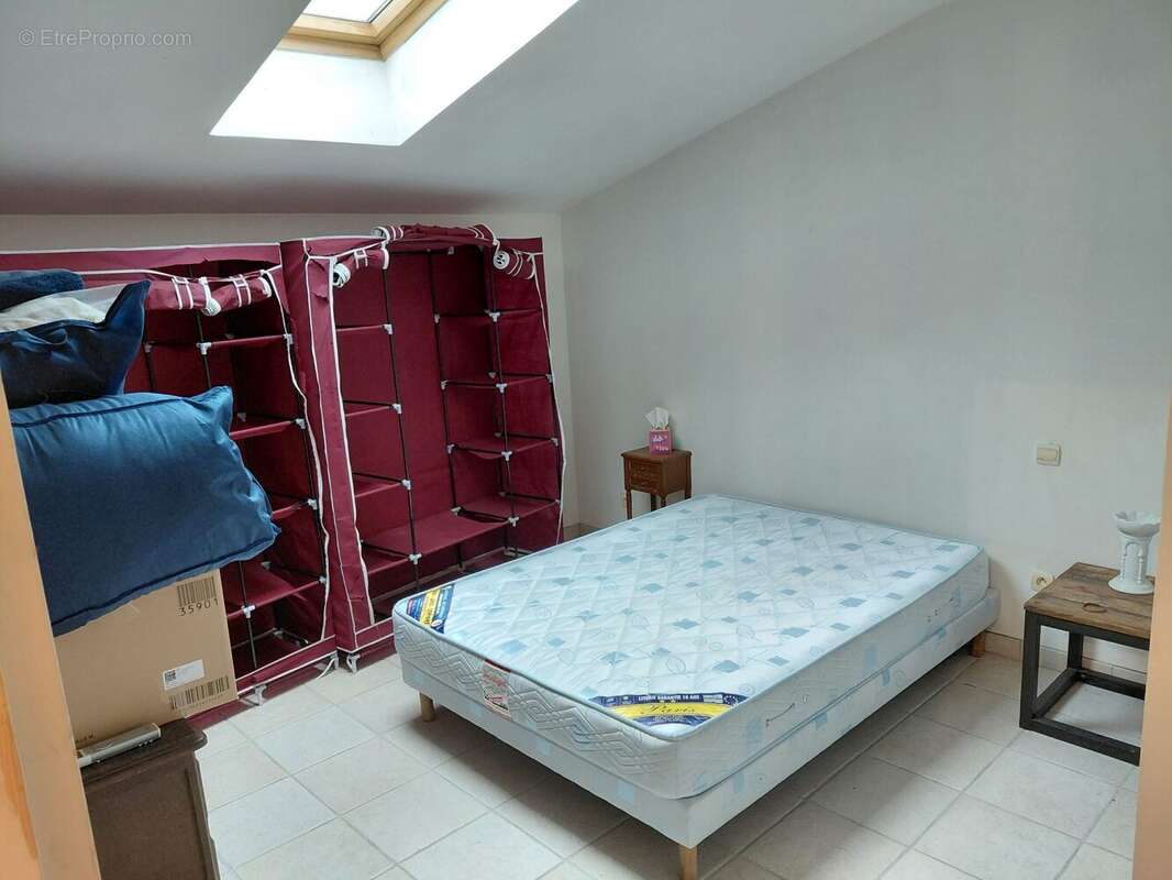 Maison à SAINT-GEORGES-DES-AGOUTS