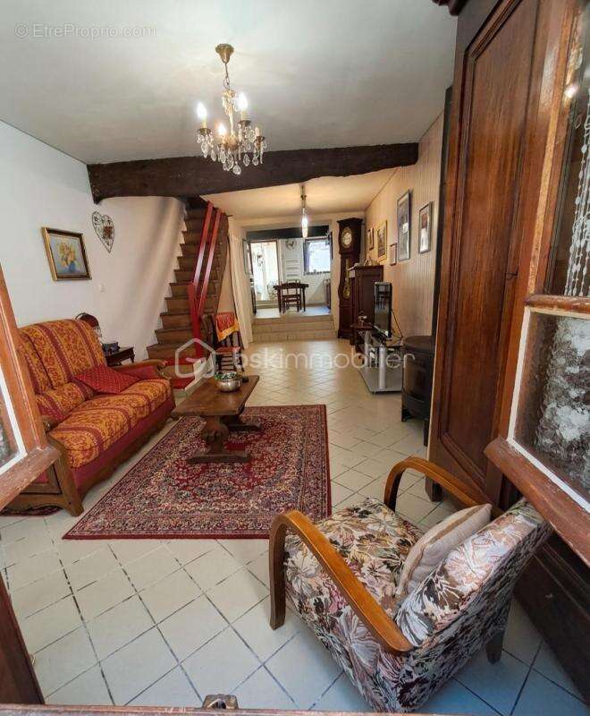 Maison à LA BASTIDE-DE-SEROU