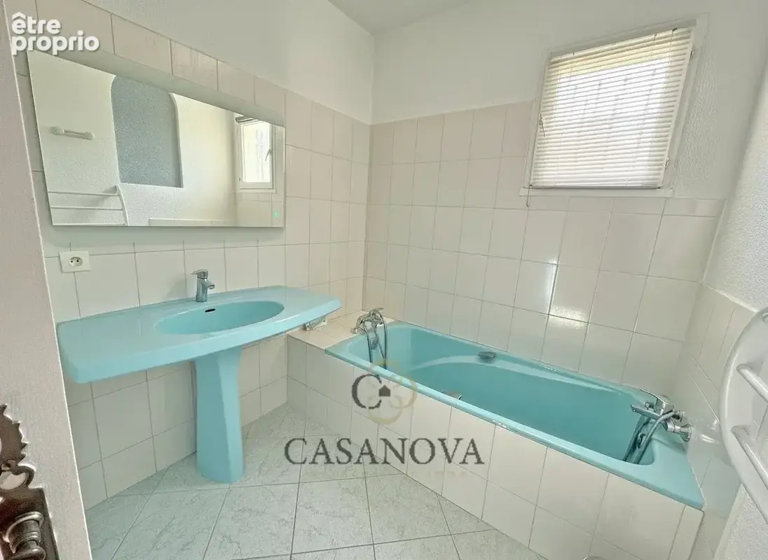 Maison familiale de plain-pied avec piscine et dépendance à Prades-le-Lez - photo 15