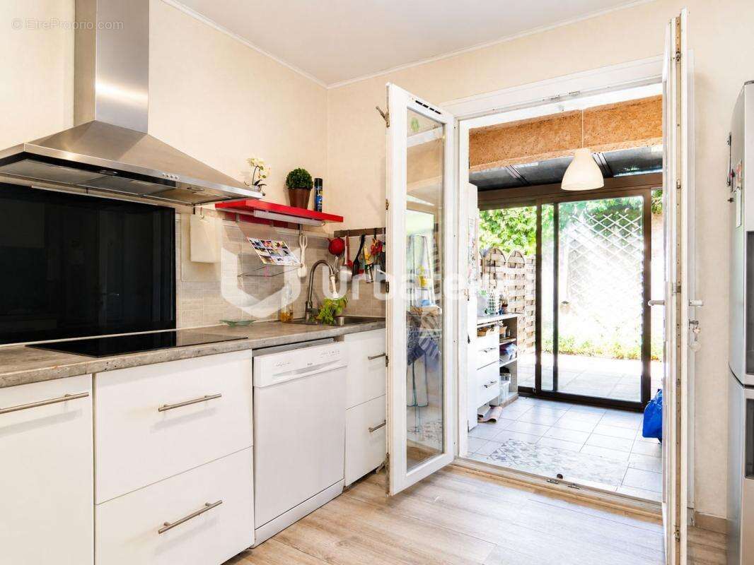 Maison - 4 pièces - 76,50 m² - photo 4