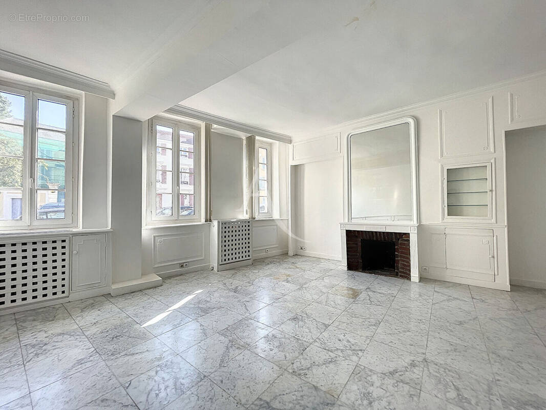 Maison à SAINT-GERMAIN-EN-LAYE