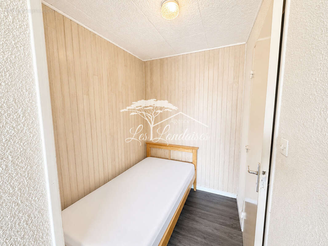 Appartement à LA LONDE-LES-MAURES