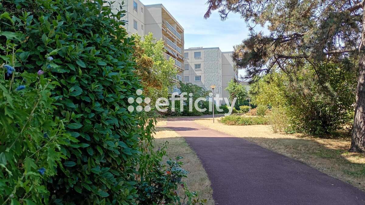 Appartement à LYON-8E