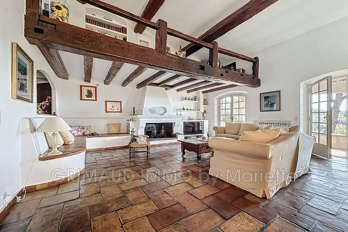 Maison à GRIMAUD