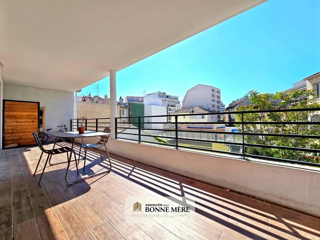 Appartement à MARSEILLE-8E