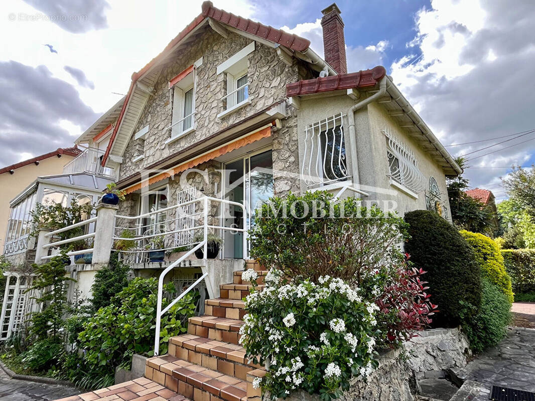 Maison à SAINT-LEU-LA-FORET
