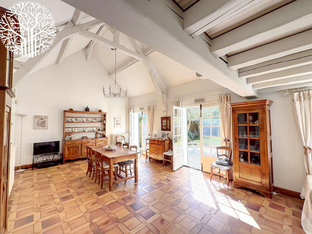 Maison à MILLY-LA-FORET