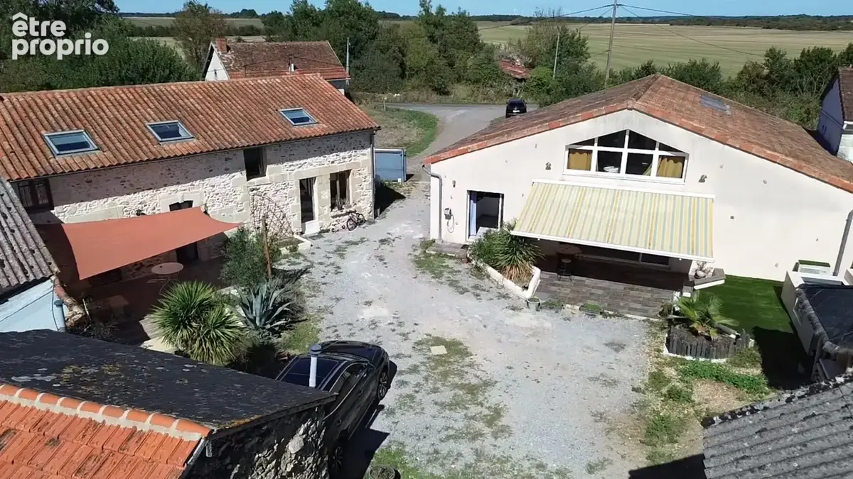 Deux maisons rénovées 150m² + 120m²– parc de 9 500 m² – à 20 minutes de châtellerault - photo 27