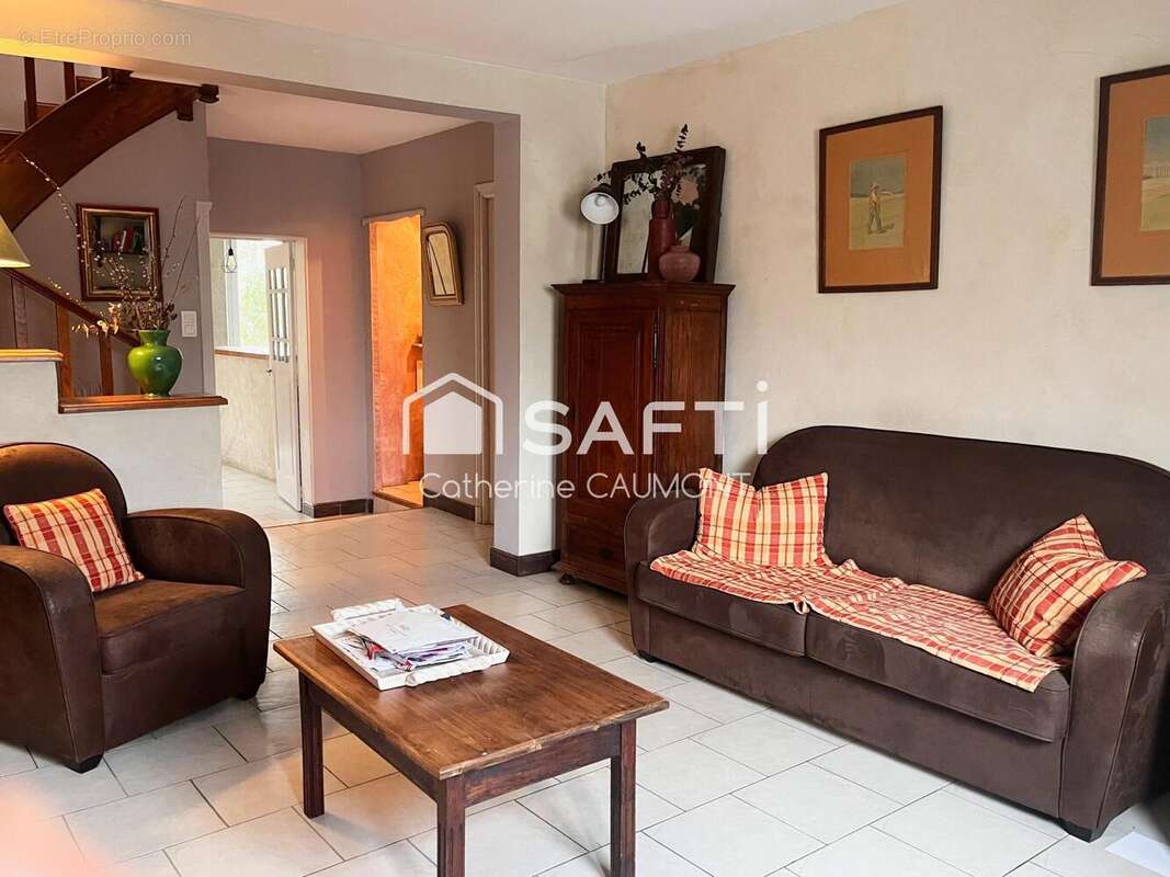 Maison 127 m² à Castres  - photo 6