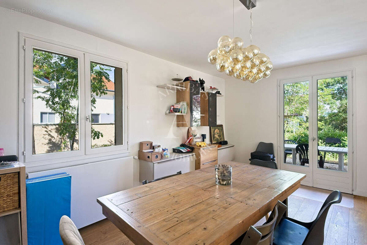 Maison 126 m² à Thoiry  - photo 3