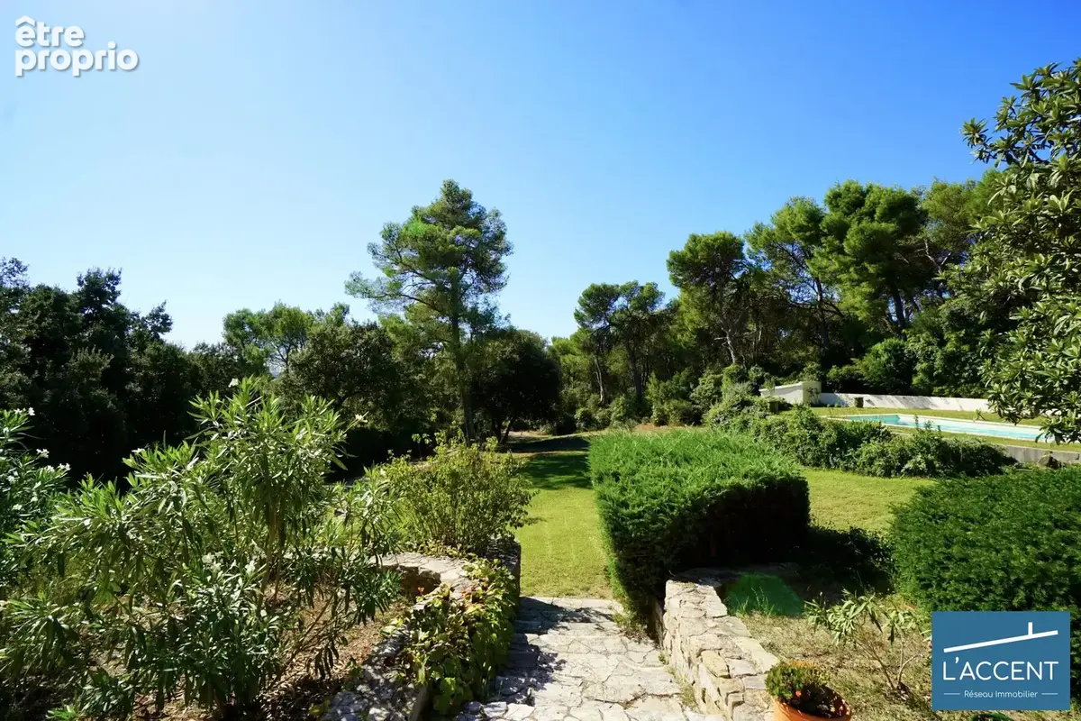 Maison 7 pièces 175 m² à vendre à Saint-Gervasy (30320) - photo 3