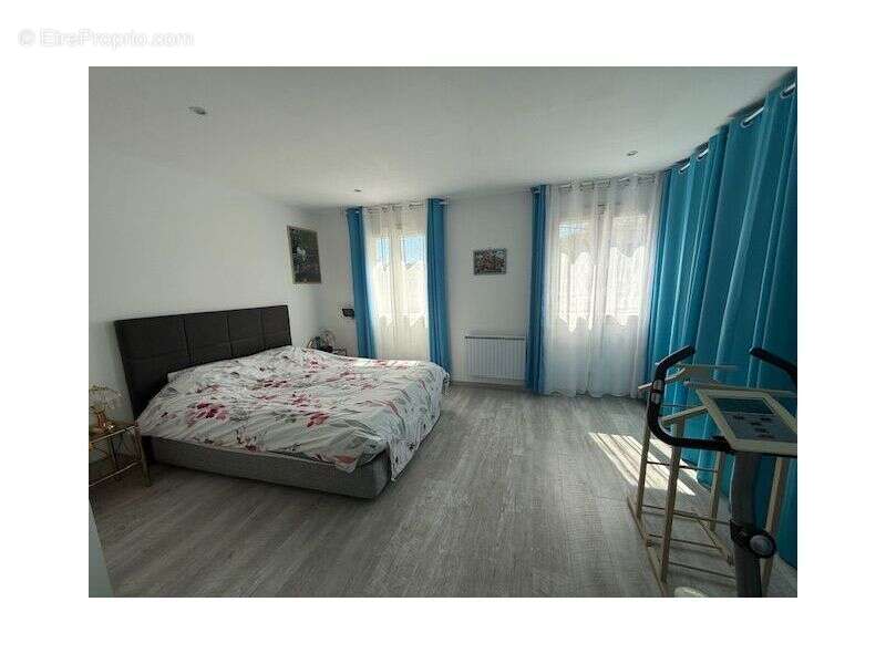Maison 100 m² à Armeau  - photo 5