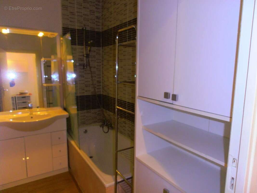 Appartement à SAUSSET-LES-PINS