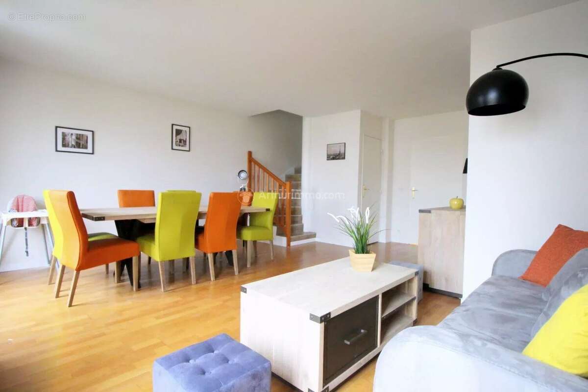 Appartement à SERRIS