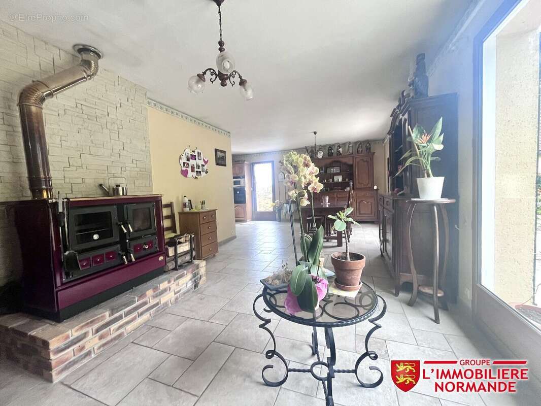 Maison à PACY-SUR-EURE