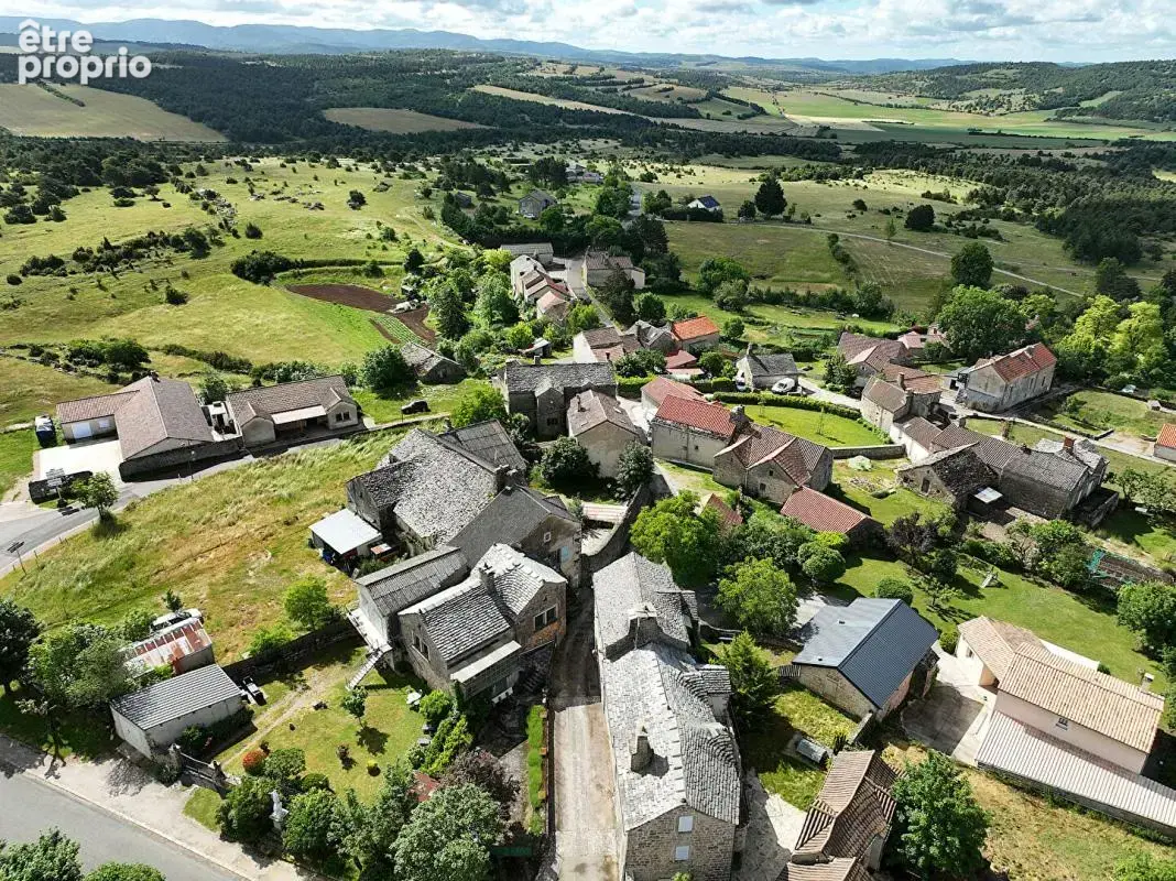 Maison en pierre avec potentiel  secteur gorges du tarn avec vue & nature - photo 4