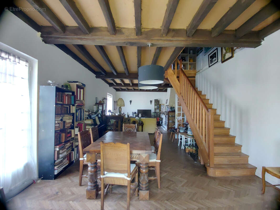 Maison à CHANCELADE