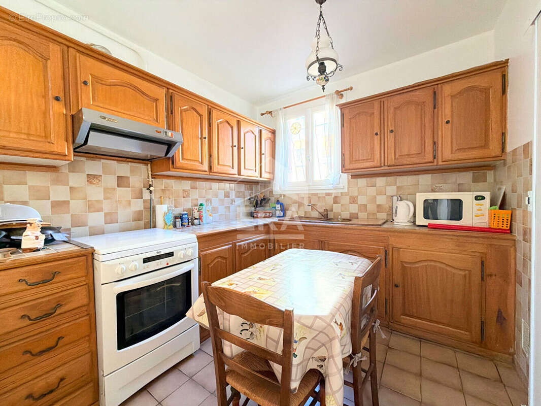 Appartement à SALON-DE-PROVENCE