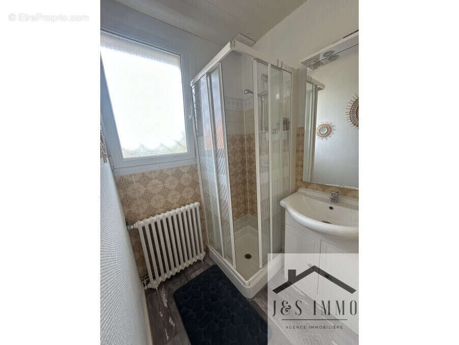 Maison à ROUMAZIERES-LOUBERT