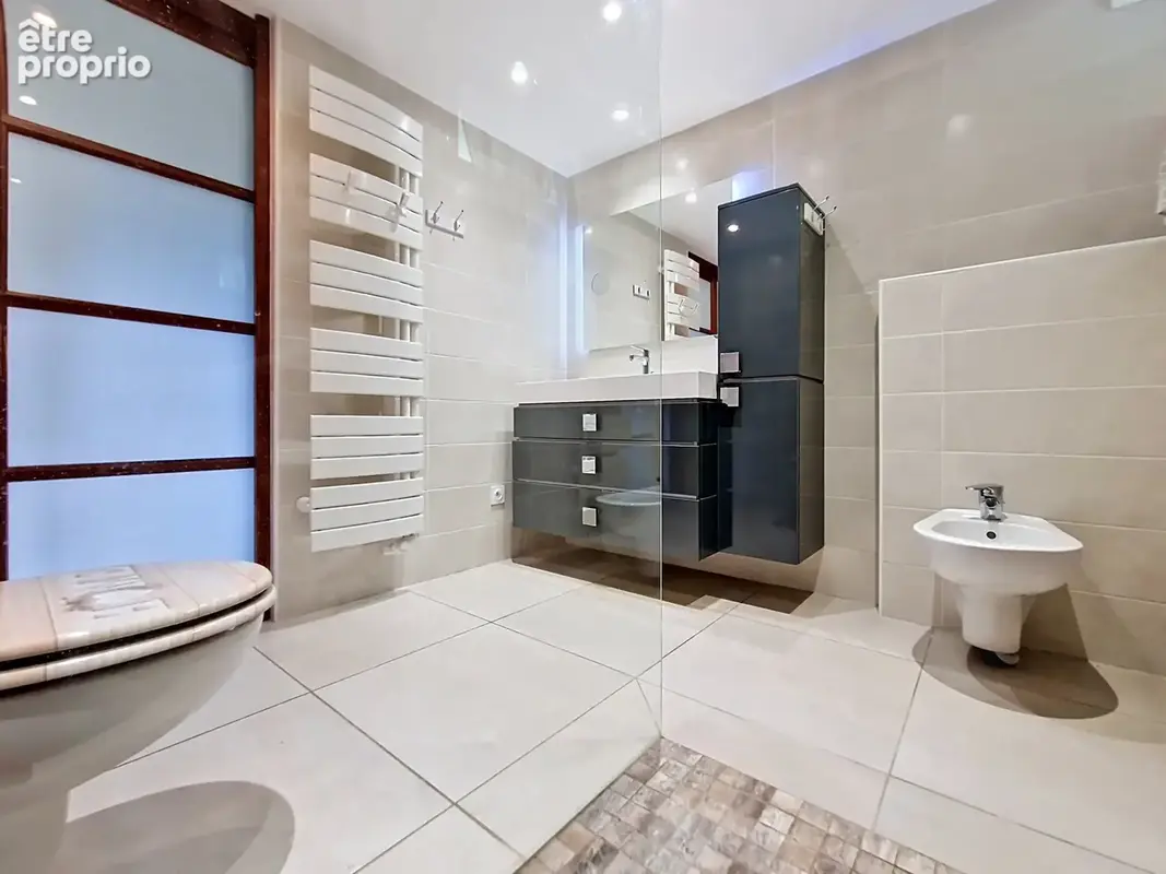 Maison ind 5 chambres terrain 1200 m2  - parking - garage possible - calme - vue panoramique montagne - photo 19