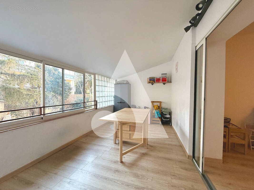 Appartement à PERTUIS