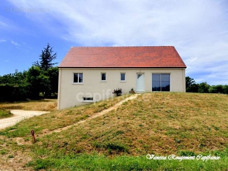 Maison à DIGES