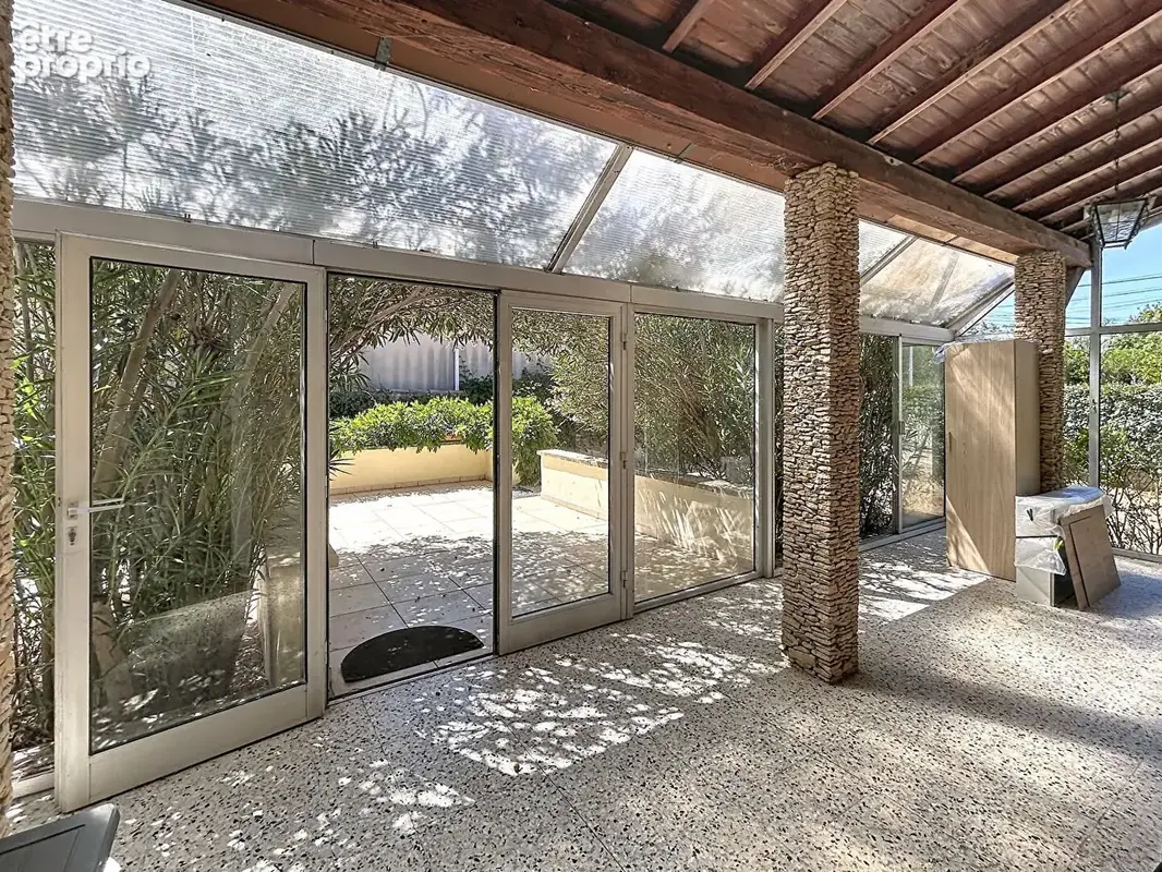 PIOLENC - Maison 5 chambres, garage et jardin - photo 14