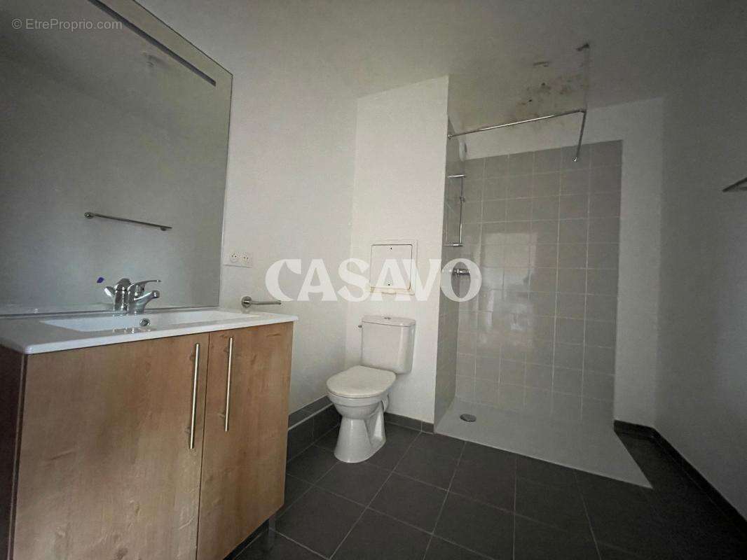 Appartement à L'ILE-SAINT-DENIS