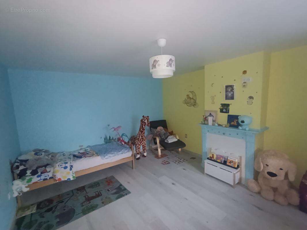 Maison 233 m² à Liercourt  - photo 9