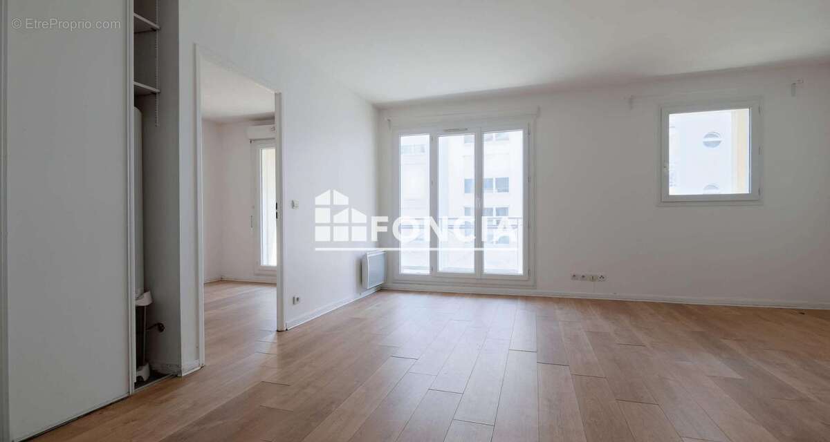 Appartement à MELUN