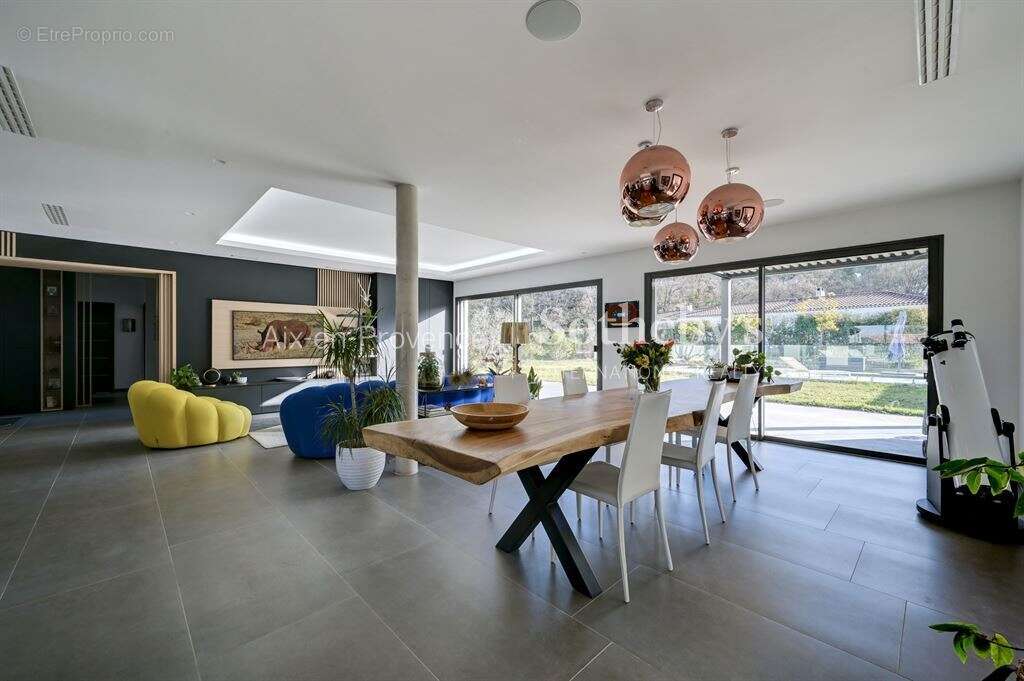 Maison à AIX-EN-PROVENCE