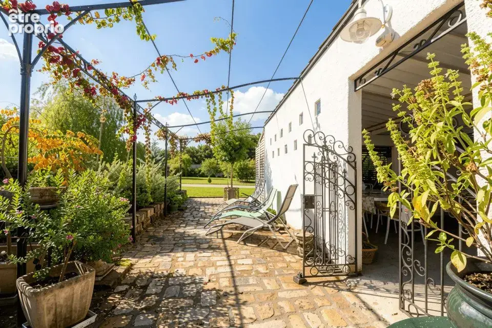 Maison à AVRIL-SUR-LOIRE