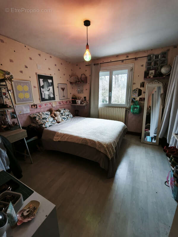 Appartement à LA MEYZE