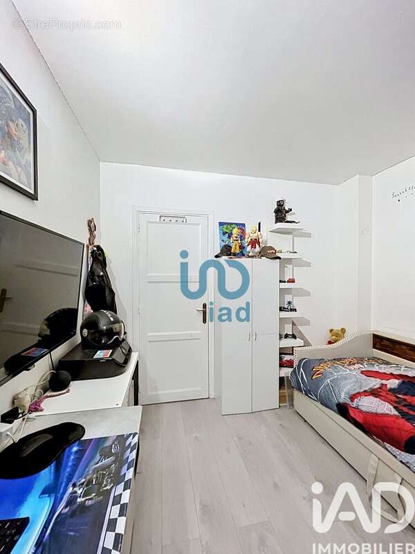 Photo 8 - Appartement à CHOISY-LE-ROI