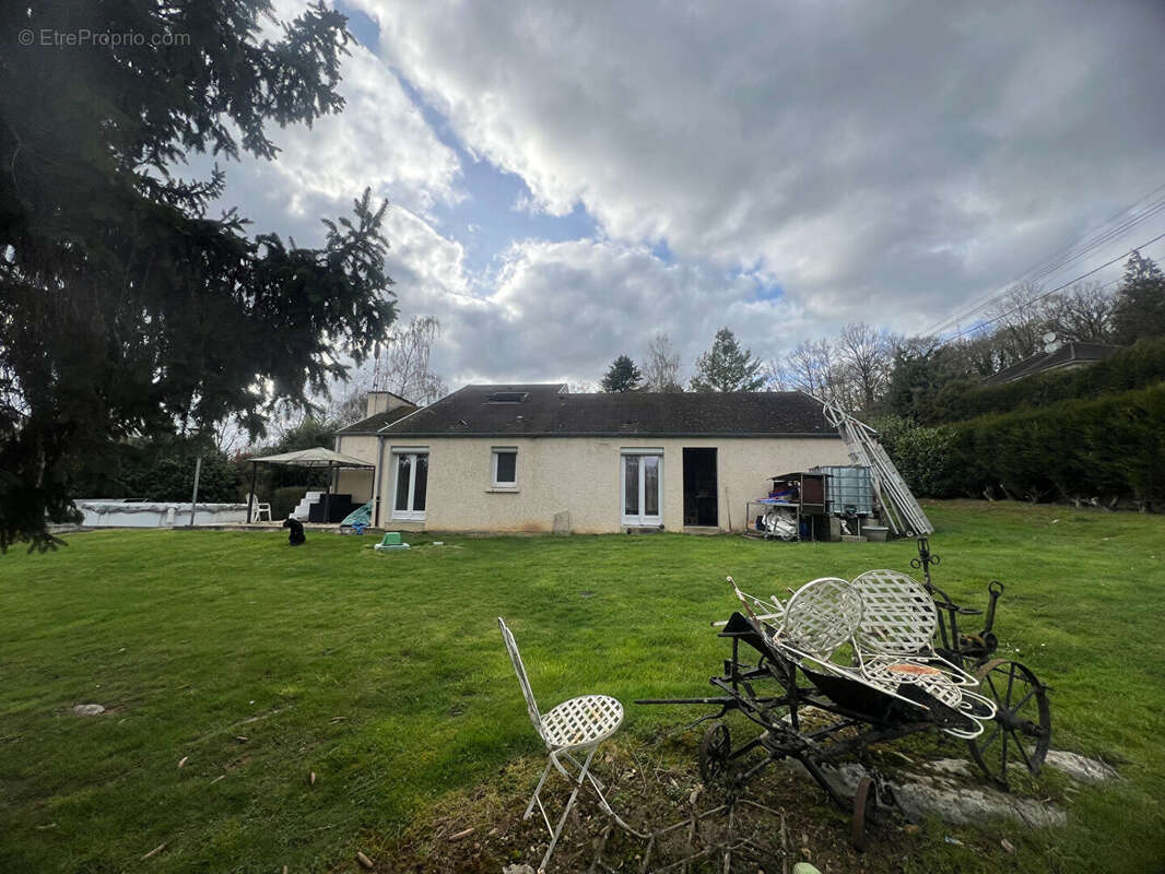 Maison à VILLENEUVE-SUR-BELLOT
