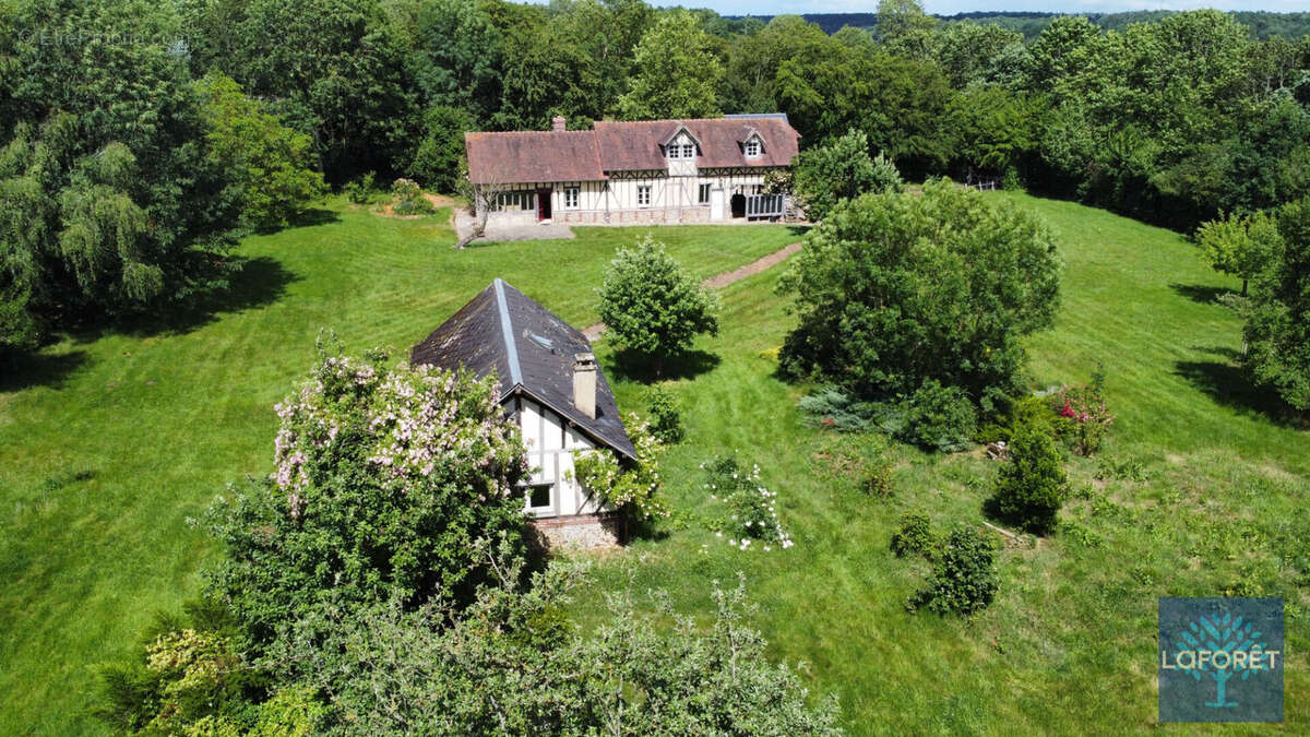 Maison à BERNAY