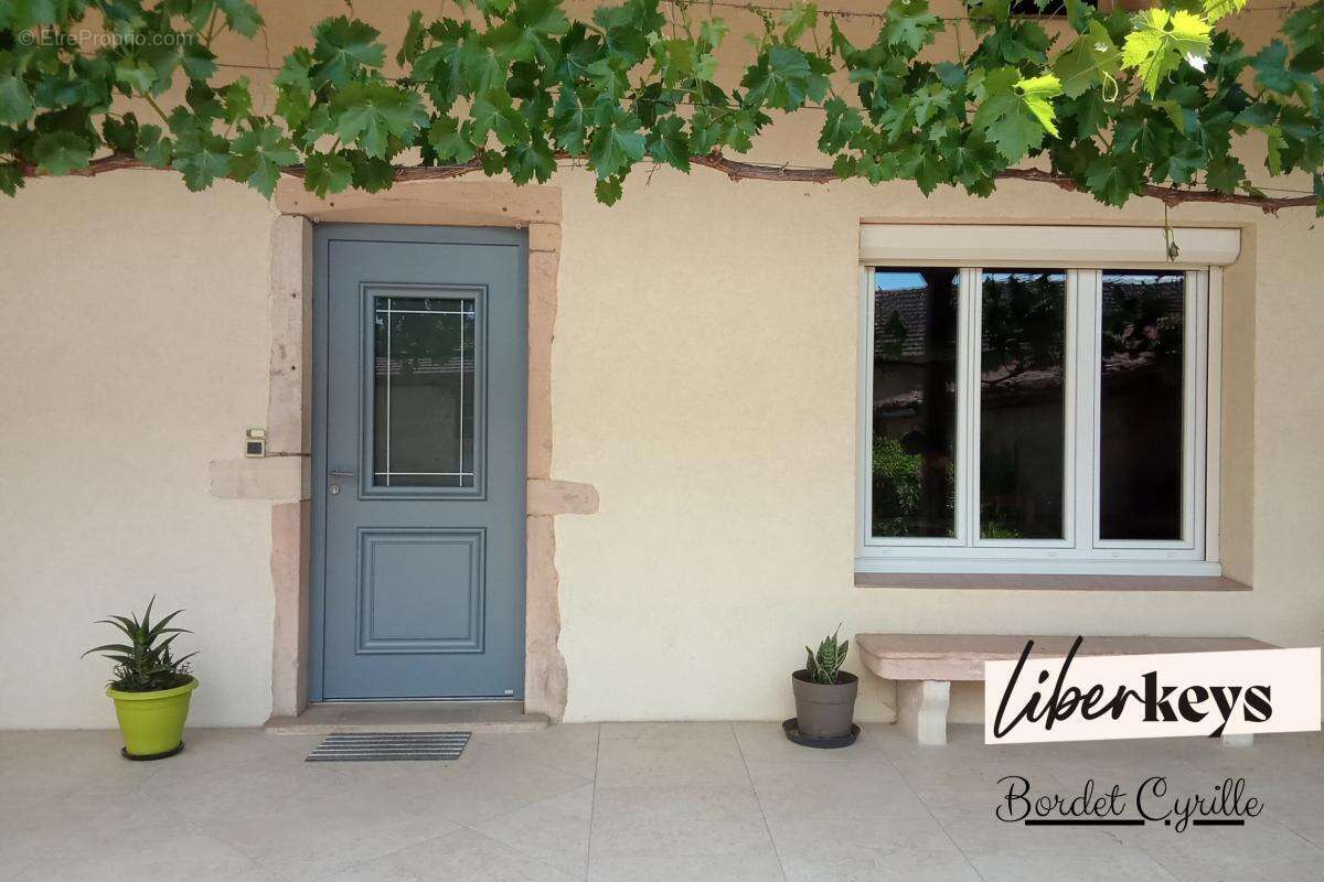 Maison à SAINT-BENIGNE