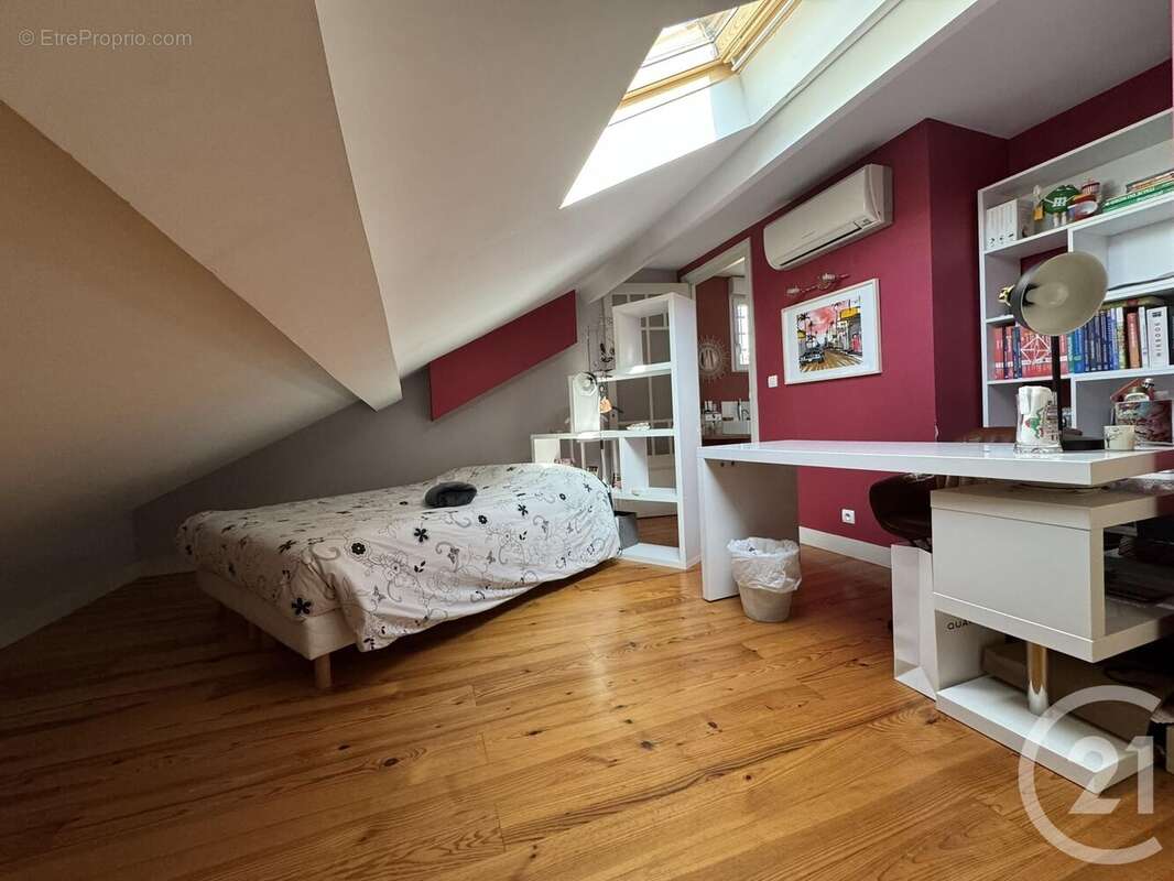 Maison à VILLEURBANNE