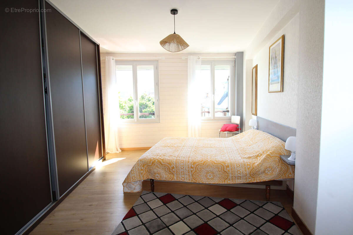Appartement à BAGNERES-DE-LUCHON