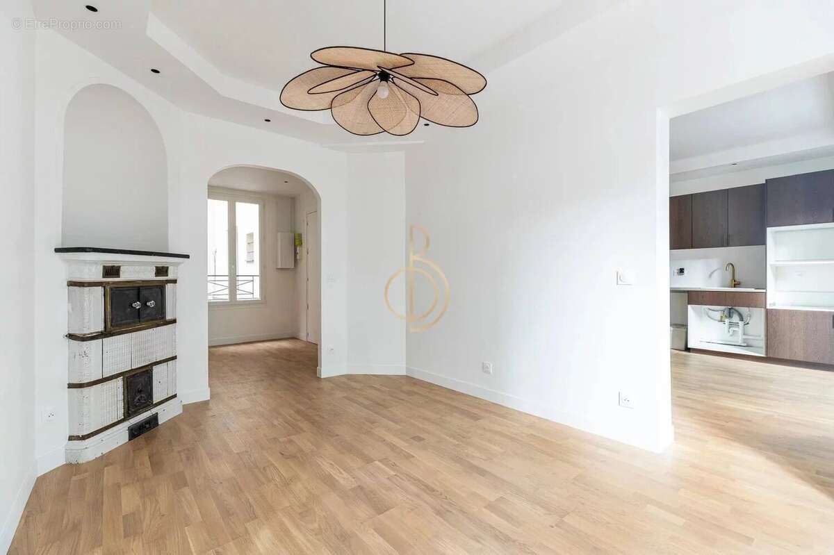 Appartement à PARIS-9E