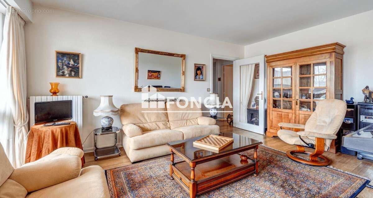 Appartement à MARLY-LE-ROI