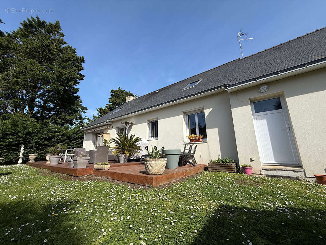 Maison à LE POULIGUEN