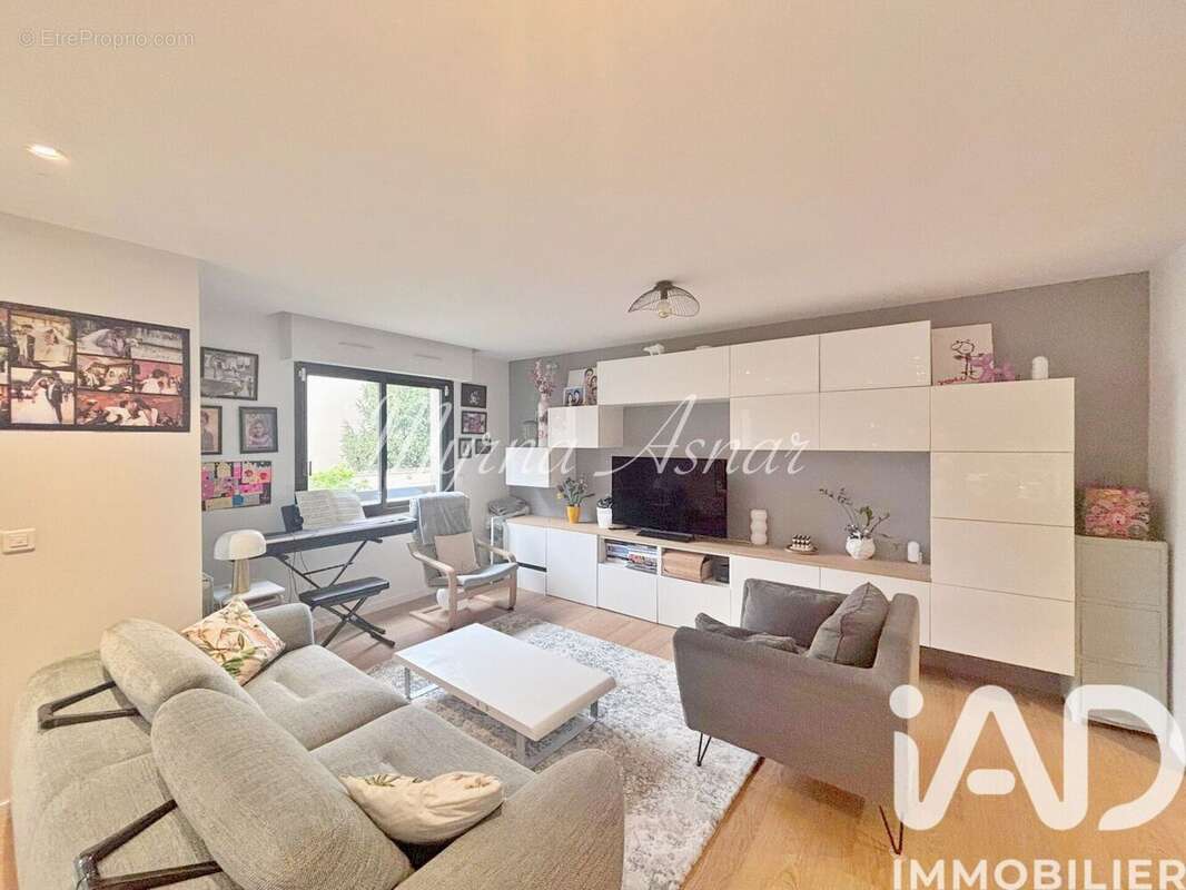 Photo 2 - Appartement à BOURG-LA-REINE