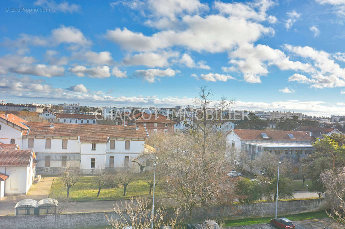 Appartement à LYON-5E