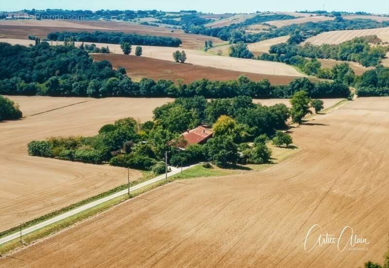 Maison à VILLEFRANCHE-DE-LAURAGAIS