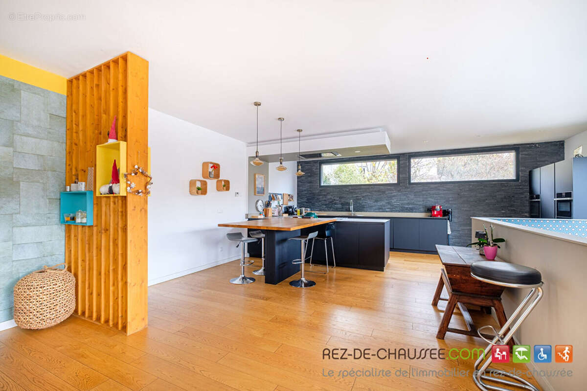 Ensemble professionnel d'exception avec piscine - photo 5