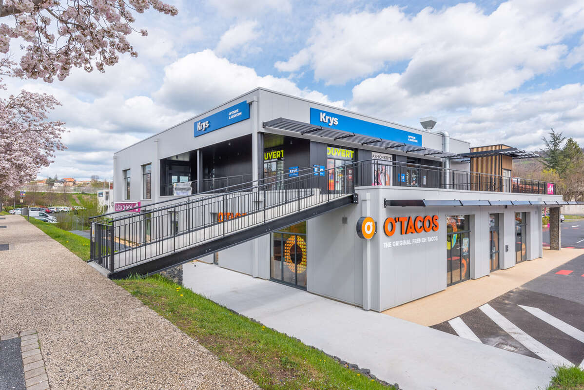 Commerce à BRIVES-CHARENSAC